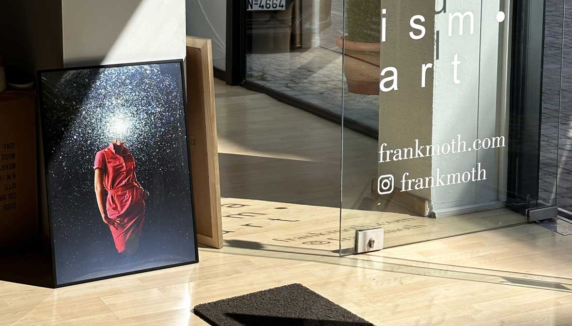 Ingelijst kunstwerk van Frank Moth