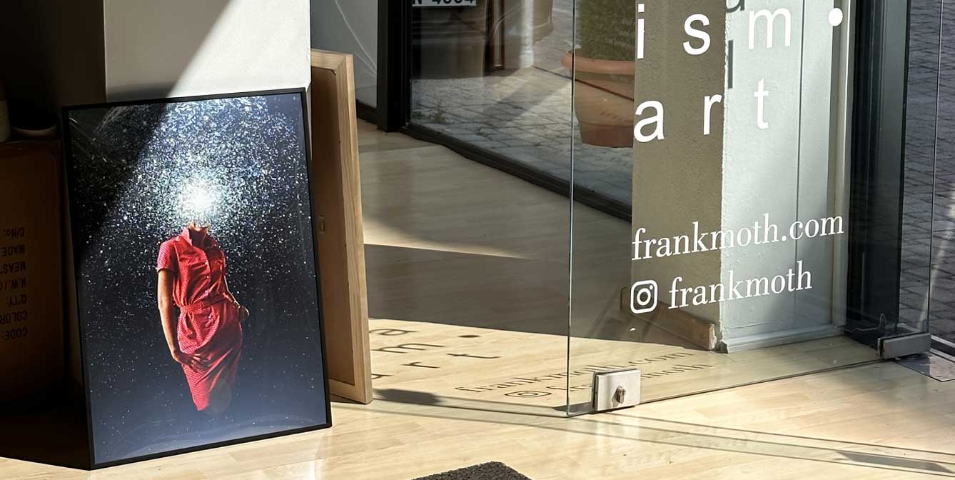 Ingelijst kunstwerk van Frank Moth